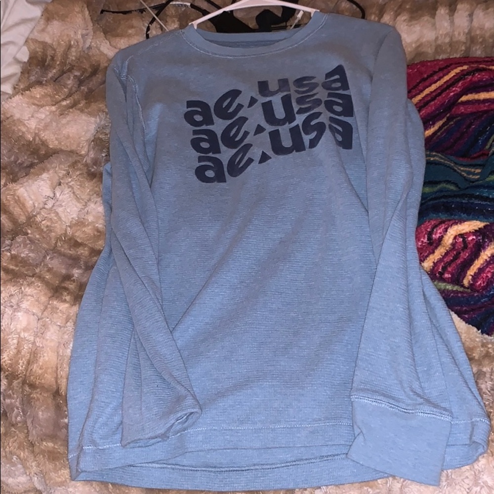 American eagle long sleeve shirt